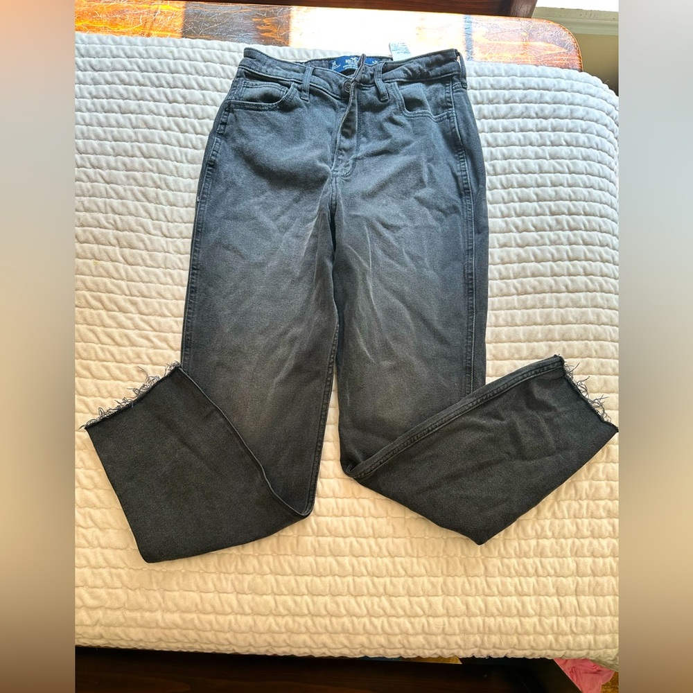 Hollister ultra high rise mom jean